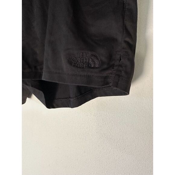 The North Face women’s black running shorts size S/P #6-1528 - Picture 2 of 7